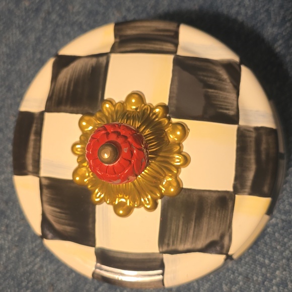 MACKENZIE + CHILDS Courtly Check Squashed Pot, Retail Price $99.95 USD - Picture 7 of 13